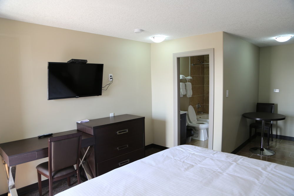 Royal Lodge Edmonton Exteriör bild