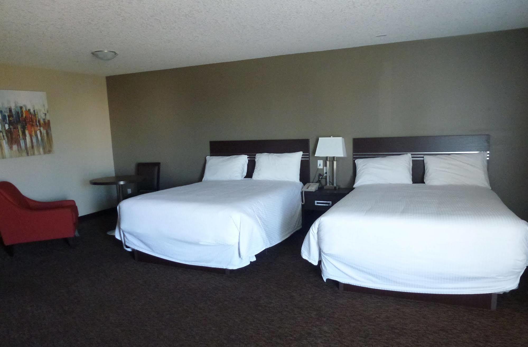 Royal Lodge Edmonton Exteriör bild